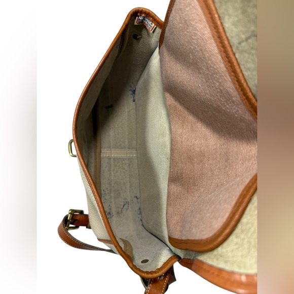 Dooney & Bourke Equestrian R56 Binocular Handbag Vintage Bone/Tan - Picture 14 of 16